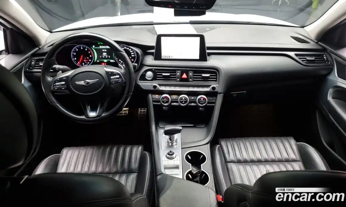 Genesis G70 2018 2.0 Автомат в Москве № 58419, фото 17