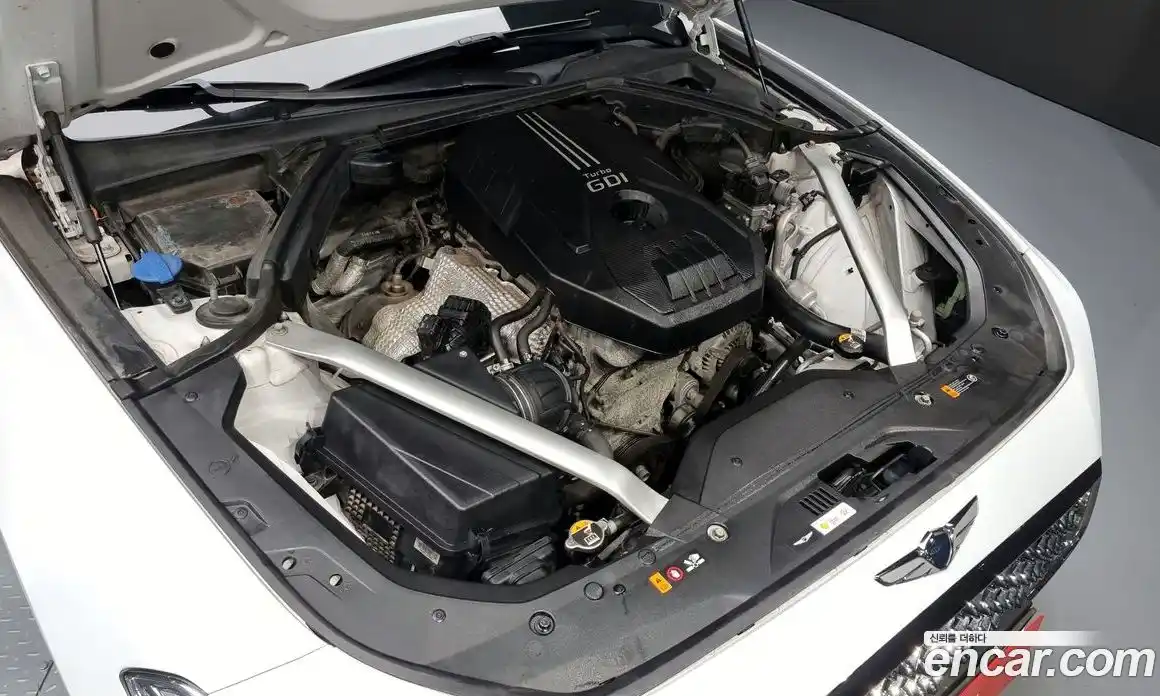 Genesis G70 2018 2.0 Автомат в Москве № 58419, фото 18