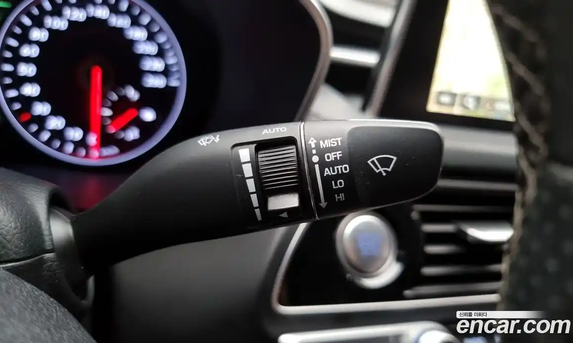 Genesis G70 2018 2.0 Автомат в Москве № 58419, фото 3