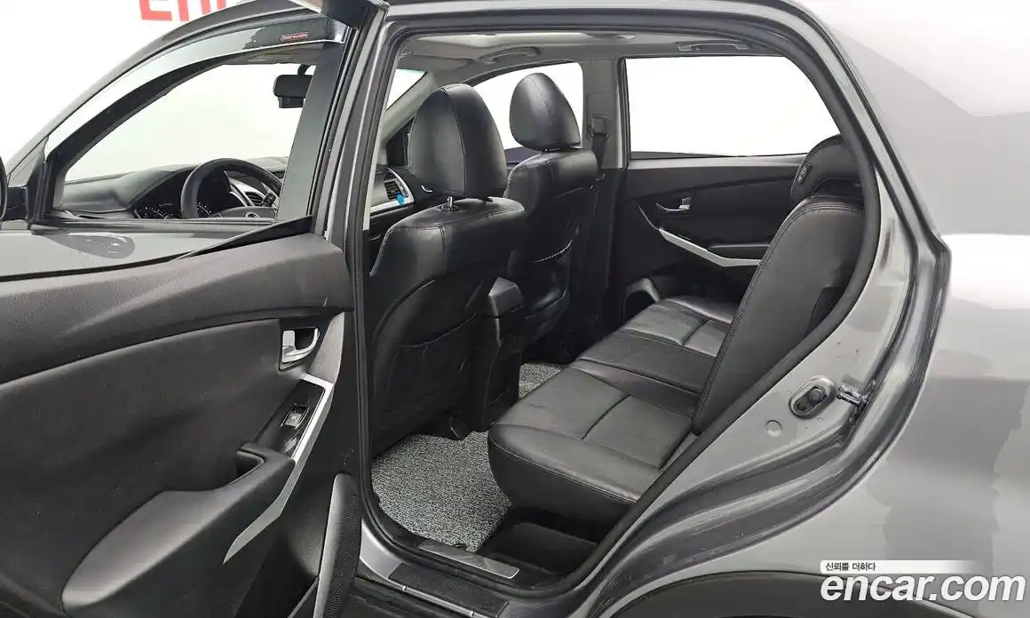 SsangYong Korando 2015 2.0 Автомат в Москве № 67701, фото 20