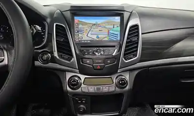 SsangYong Korando 2015 2.0 Автомат в Москве № 67701, миниатюра 3