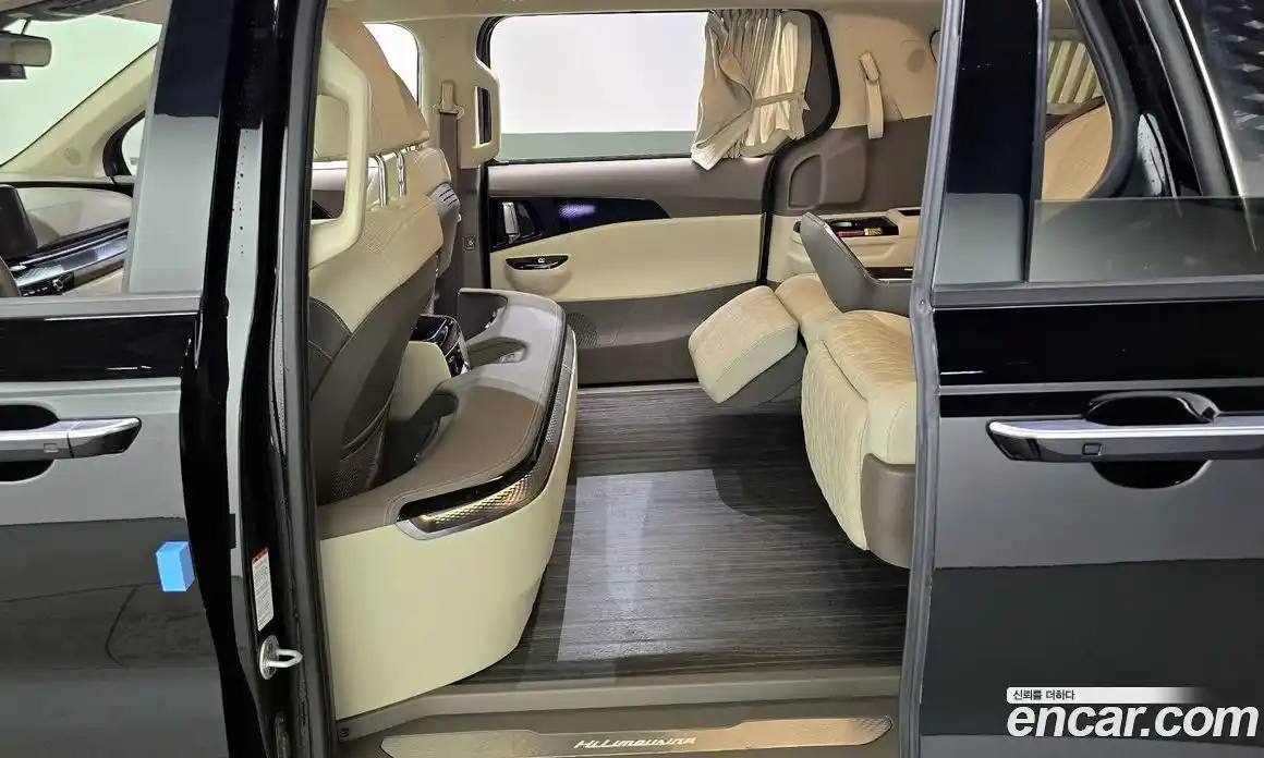 Kia Canival 2023 3.5 Автомат в Москве № 9597, фото 15