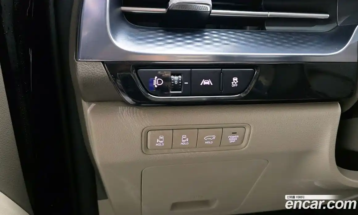 Kia Canival 2023 3.5 Автомат в Москве № 9597, фото 18