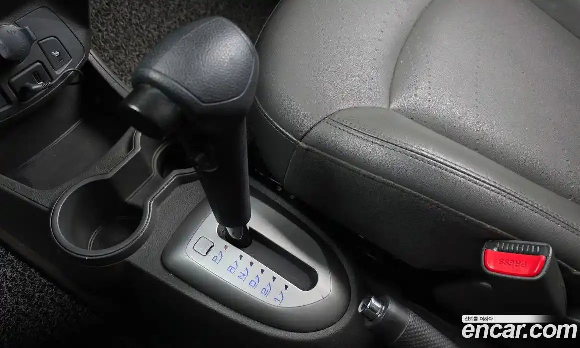 Chevrolet Spark 2014 1.0 Автомат в Москве № 96342, фото 18