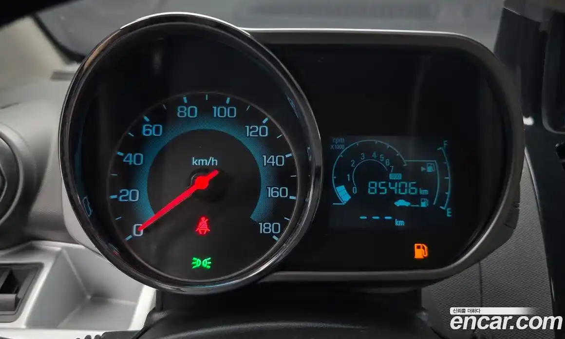 Chevrolet Spark 2014 1.0 Автомат в Москве № 96342, фото 20