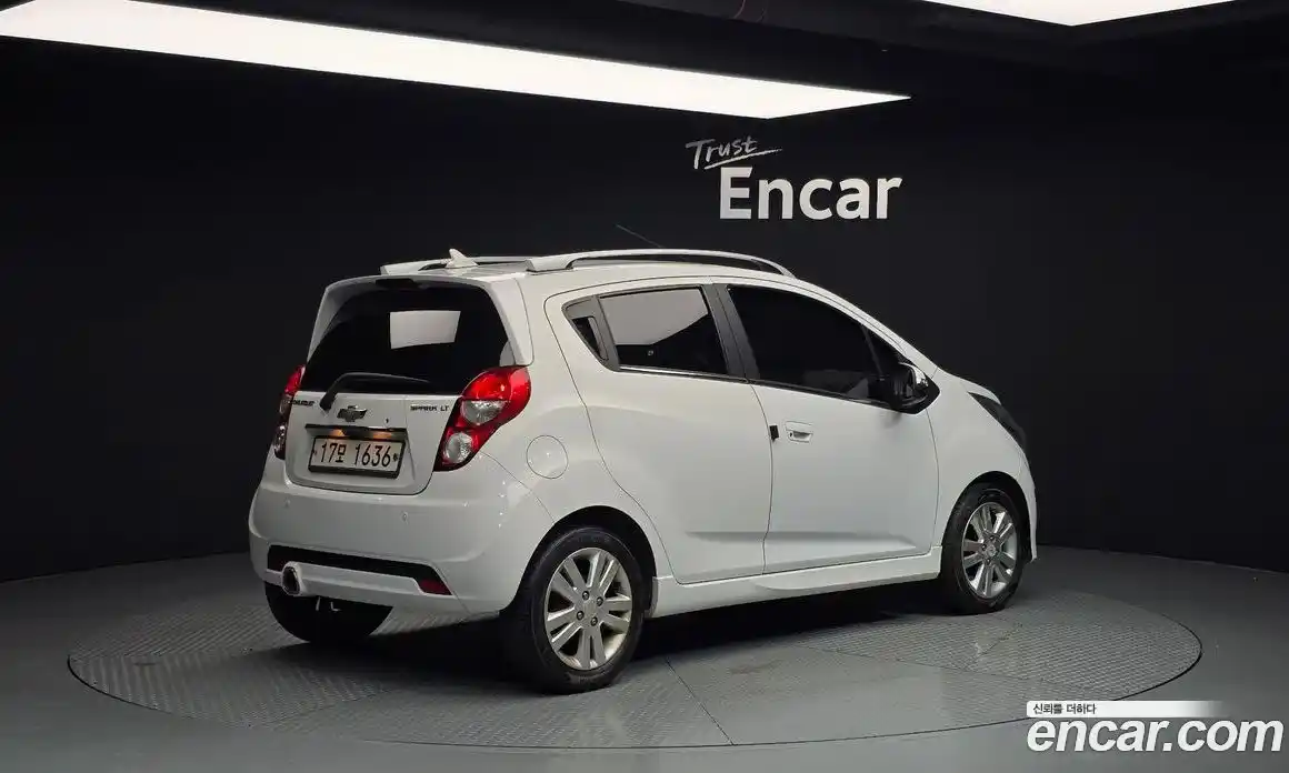 Chevrolet Spark 2014 1.0 Автомат в Москве № 96342, фото 5