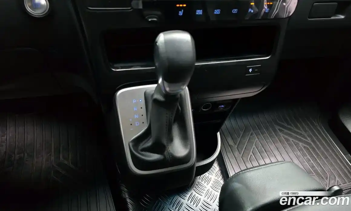 Hyundai Staria 2025 2.2 Автомат в Москве № 9687, фото 13