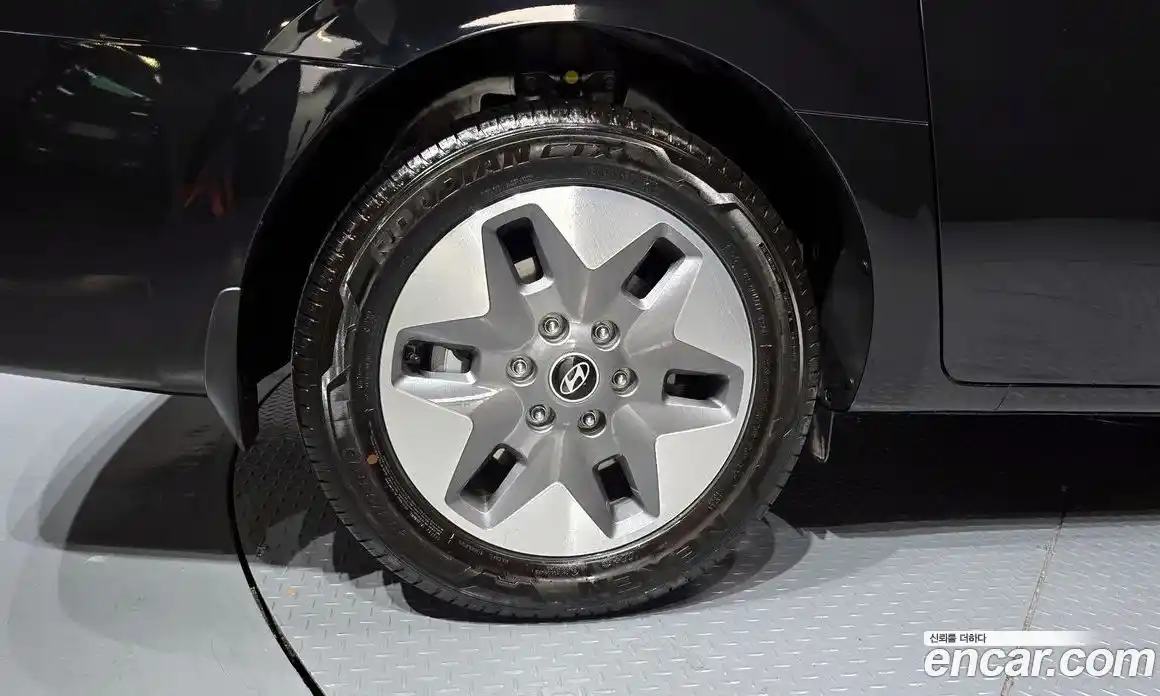 Hyundai Staria 2025 2.2 Автомат в Москве № 9687, фото 3