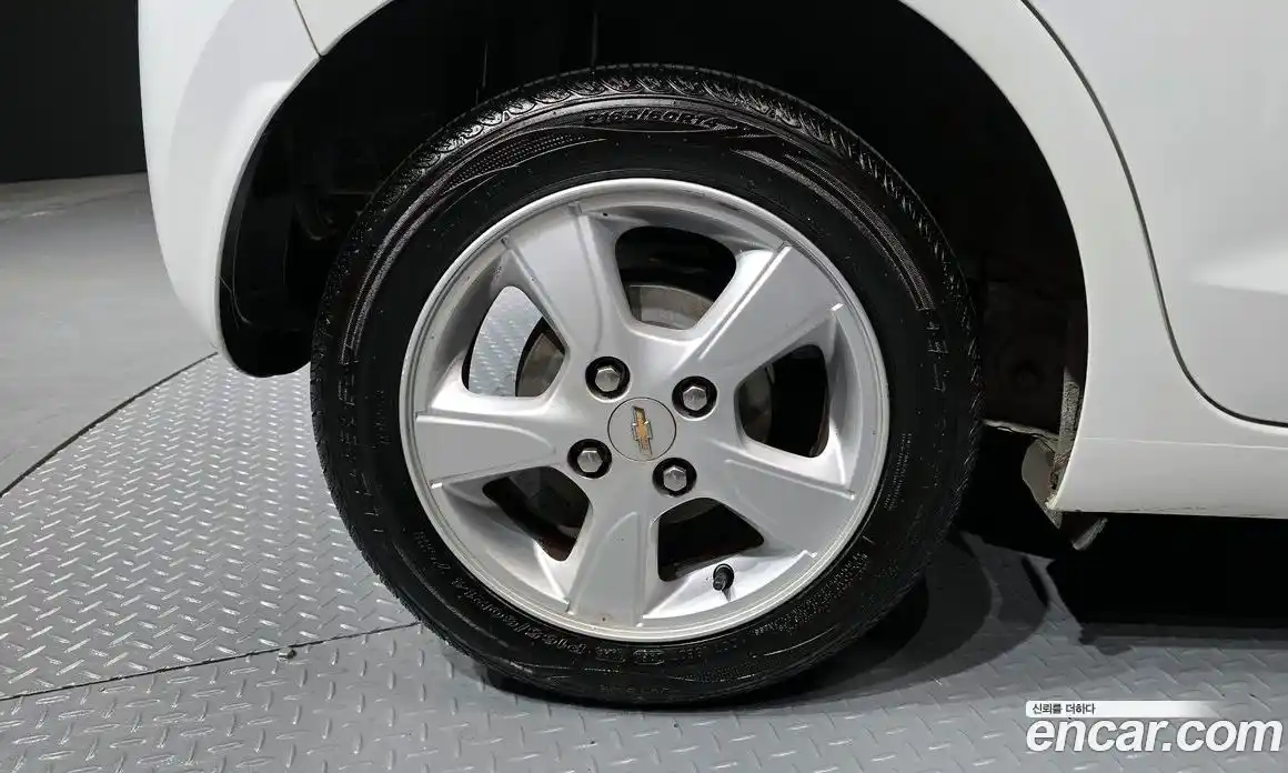 Chevrolet Spark 2016 1.0 Автомат в Москве № 104373, фото 3