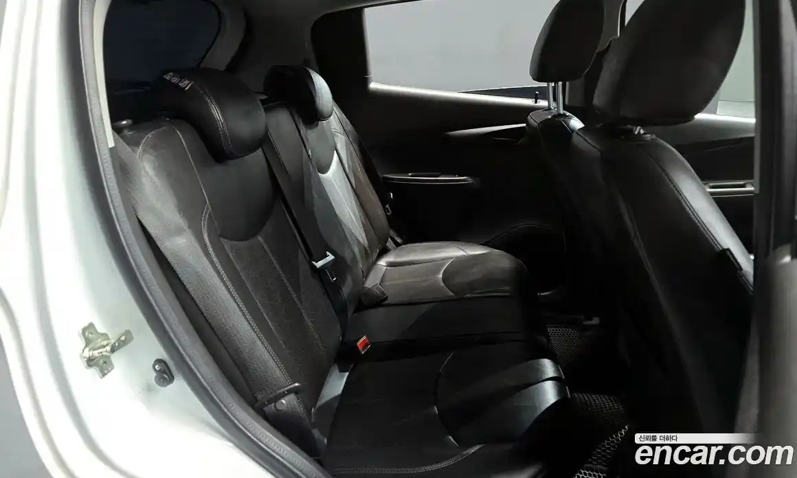 Chevrolet Spark 2016 1.0 Автомат в Москве № 104373, фото 10