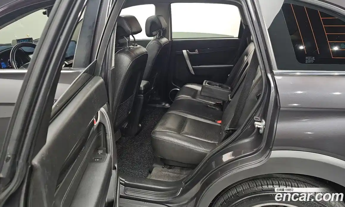 Chevrolet Captiva 2015 2.0 Автомат в Москве № 105295, фото 13