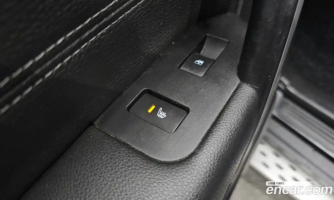 Chevrolet Captiva 2015 2.0 Автомат в Москве № 105295, фото 20