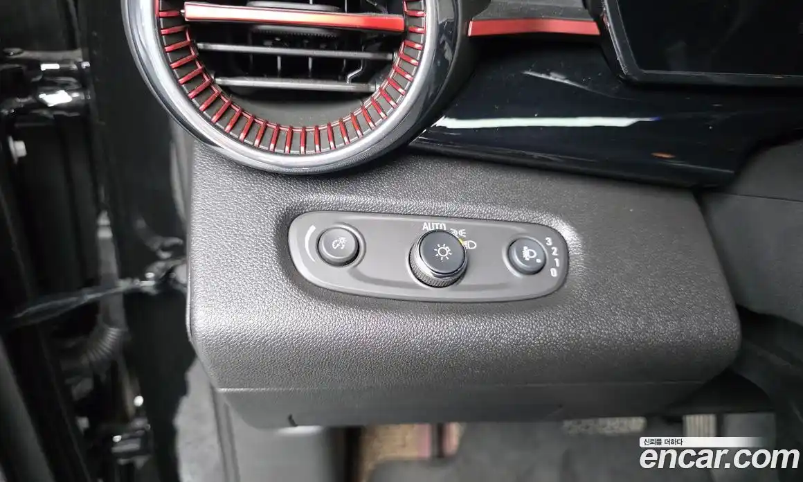 Chevrolet Trax 2025 1.2 Автомат в Москве № 105575, фото 11