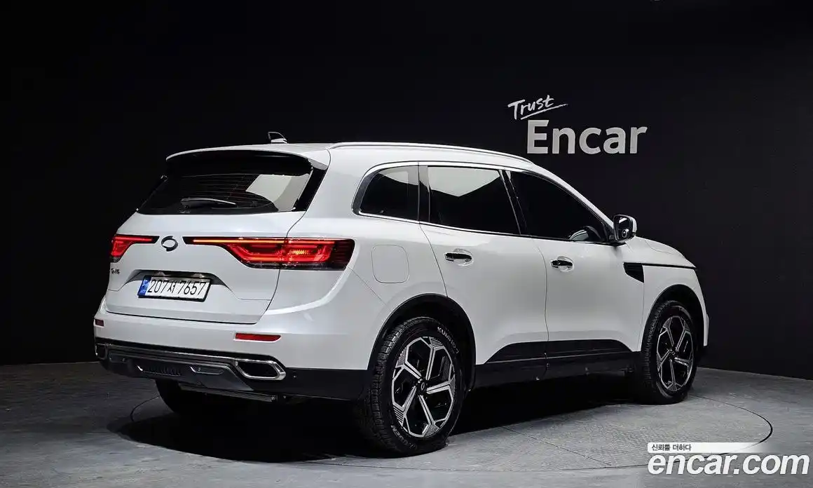 Renault QM6 2024 2.0 Автомат в Москве № 106979, фото 5