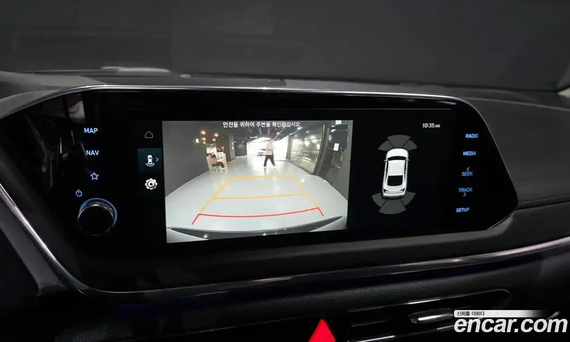 Hyundai Sonata 2023 2.0 Автомат в Москве № 108086, фото 13