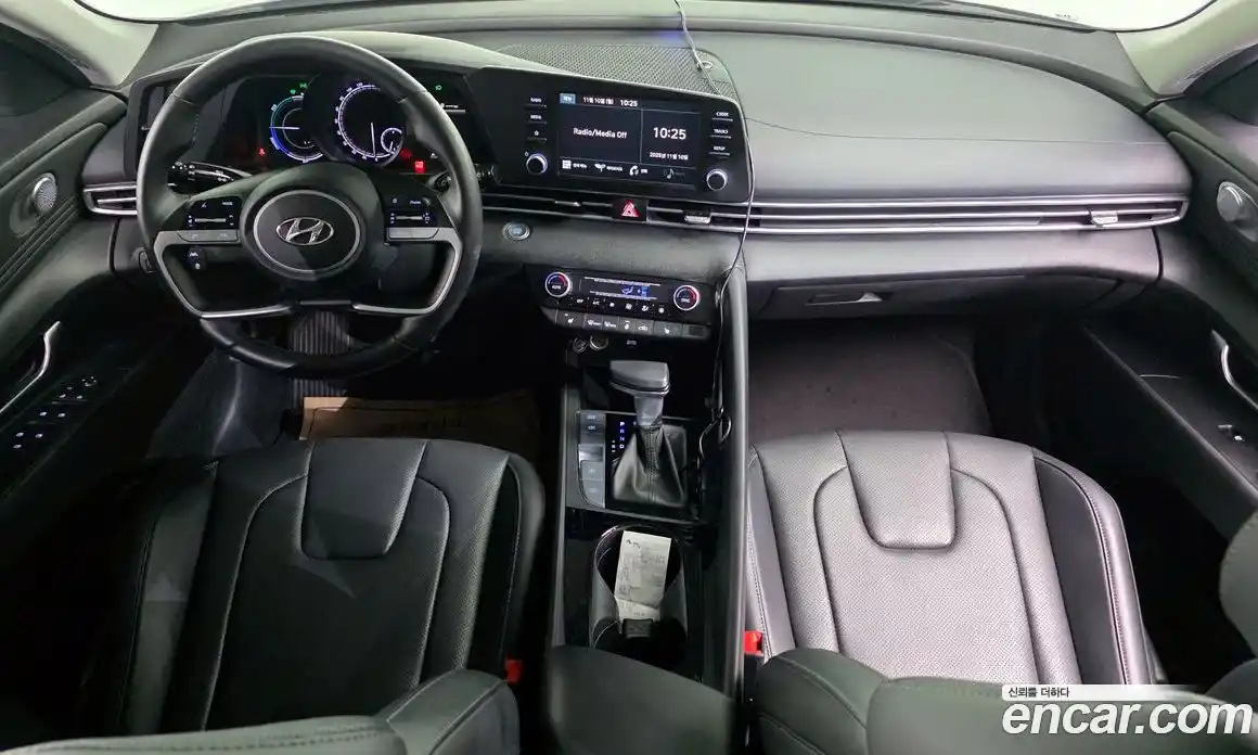 Hyundai Avante 2021 1.6 Автомат в Москве № 108323, фото 20