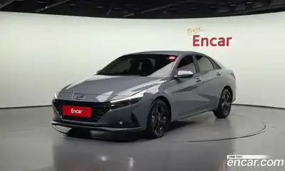 Hyundai Avante 2021 1.6 Автомат в Москве № 108323, миниатюра 3