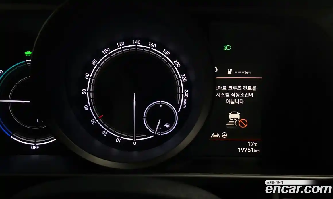 Hyundai Avante 2021 1.6 Автомат в Москве № 108323, фото 5