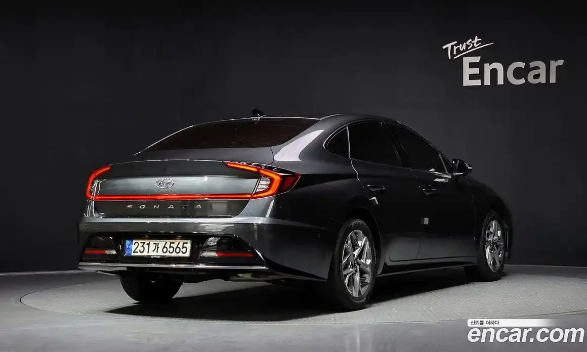 Hyundai Sonata 2022 2.0 Автомат в Москве № 112505, фото 11