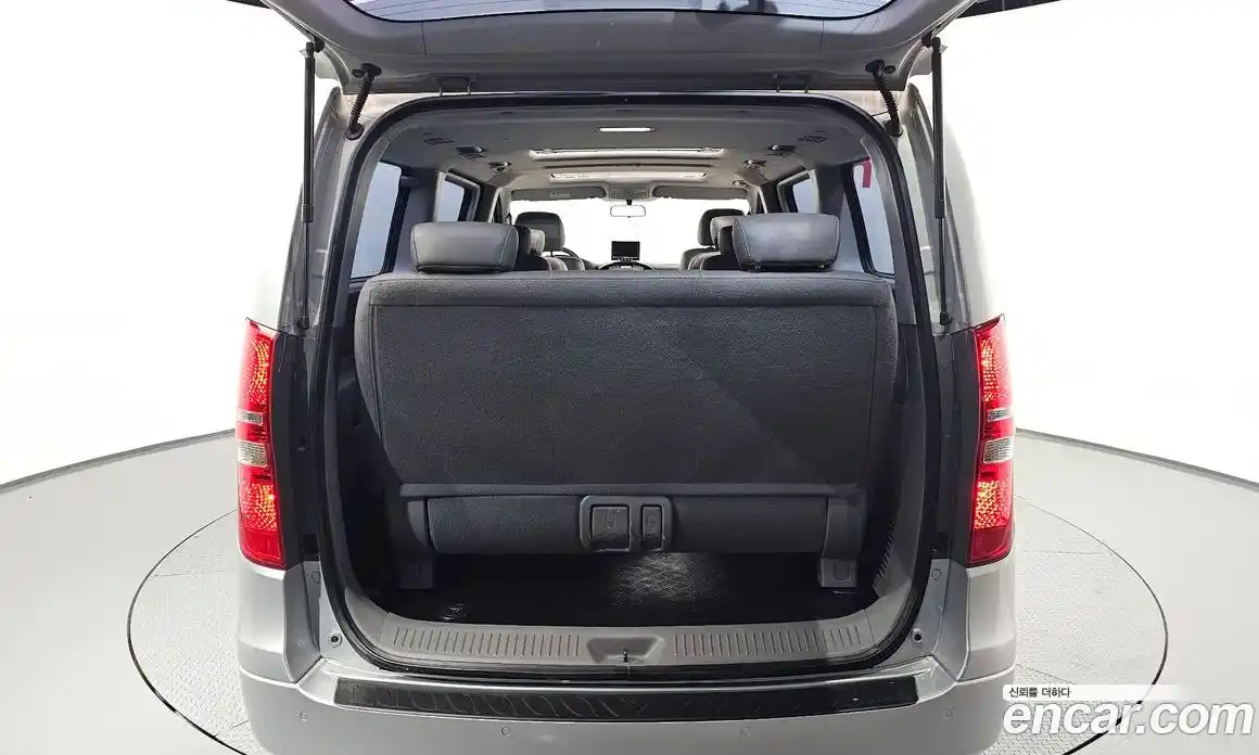 Hyundai Starex 2009 2.5 Автомат в Москве № 112850, фото 11