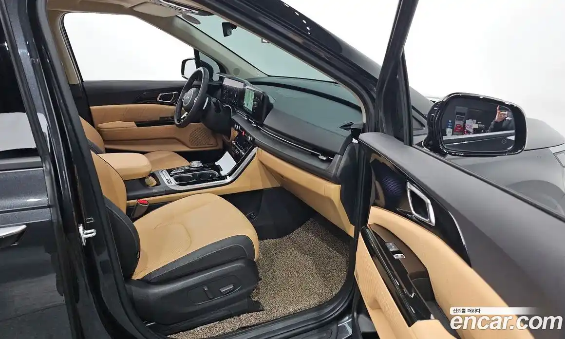 Kia Canival 2023 3.5 Автомат в Москве № 115025, фото 15