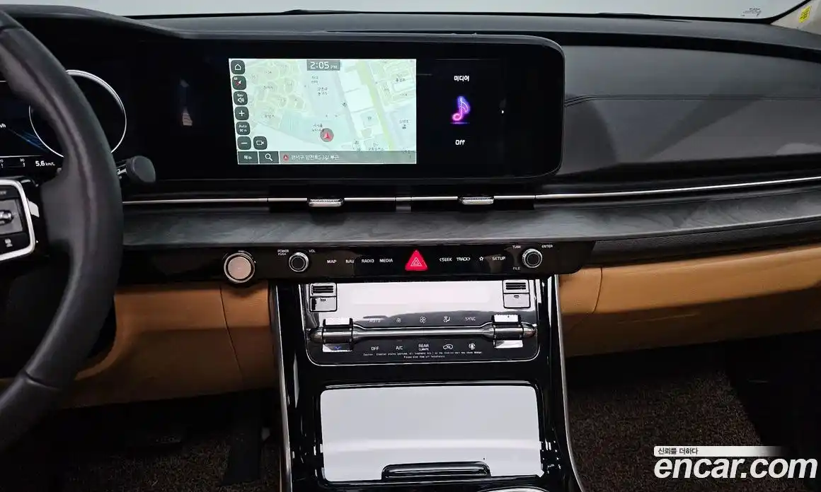 Kia Canival 2023 3.5 Автомат в Москве № 115025, фото 3