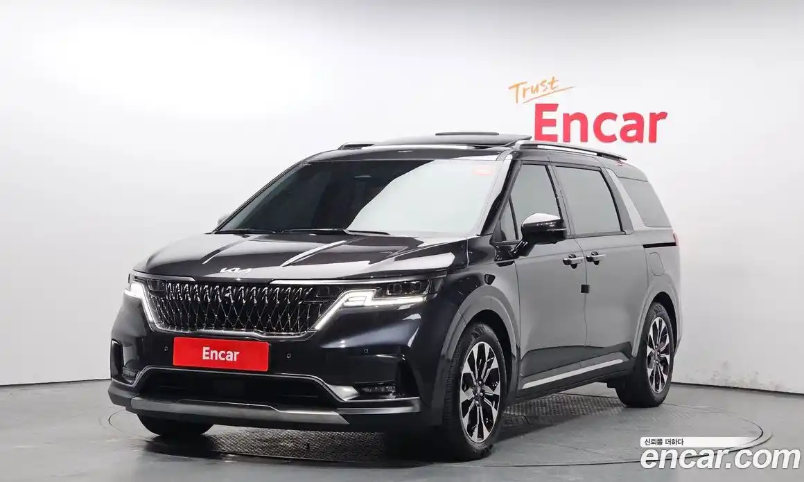 Kia Canival 2023 3.5 Автомат в Москве № 115025, фото 4