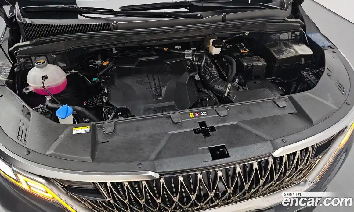 Kia Canival 2023 3.5 Автомат в Москве № 115025, фото 8