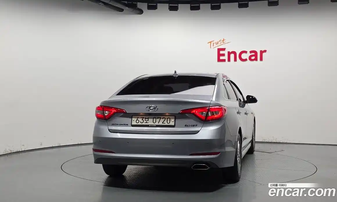 Hyundai Sonata 2017 1.6 Автомат в Москве № 115277, фото 11