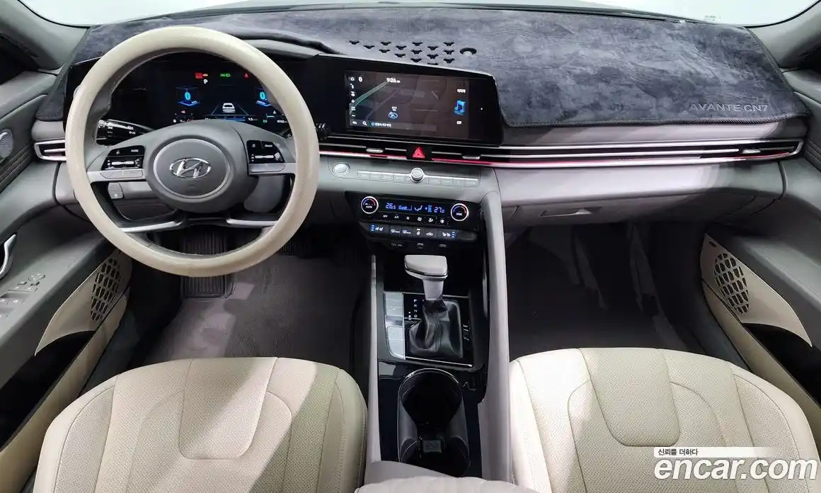 Hyundai Avante 2023 1.6 Автомат в Москве № 119627, фото 14