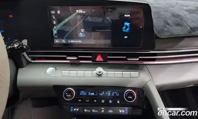 Hyundai Avante 2023 1.6 Автомат в Москве № 119627, миниатюра 10