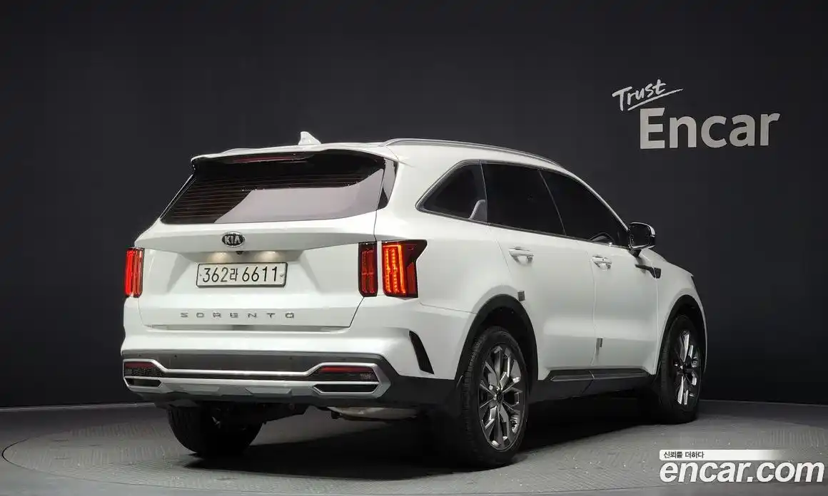 Kia Sorento 2021 2.2 Автомат в Москве № 120008, фото 3