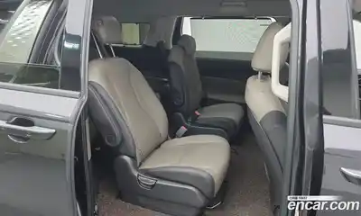 Kia Canival 2025 3.5 Автомат в Москве № 120460, миниатюра 12