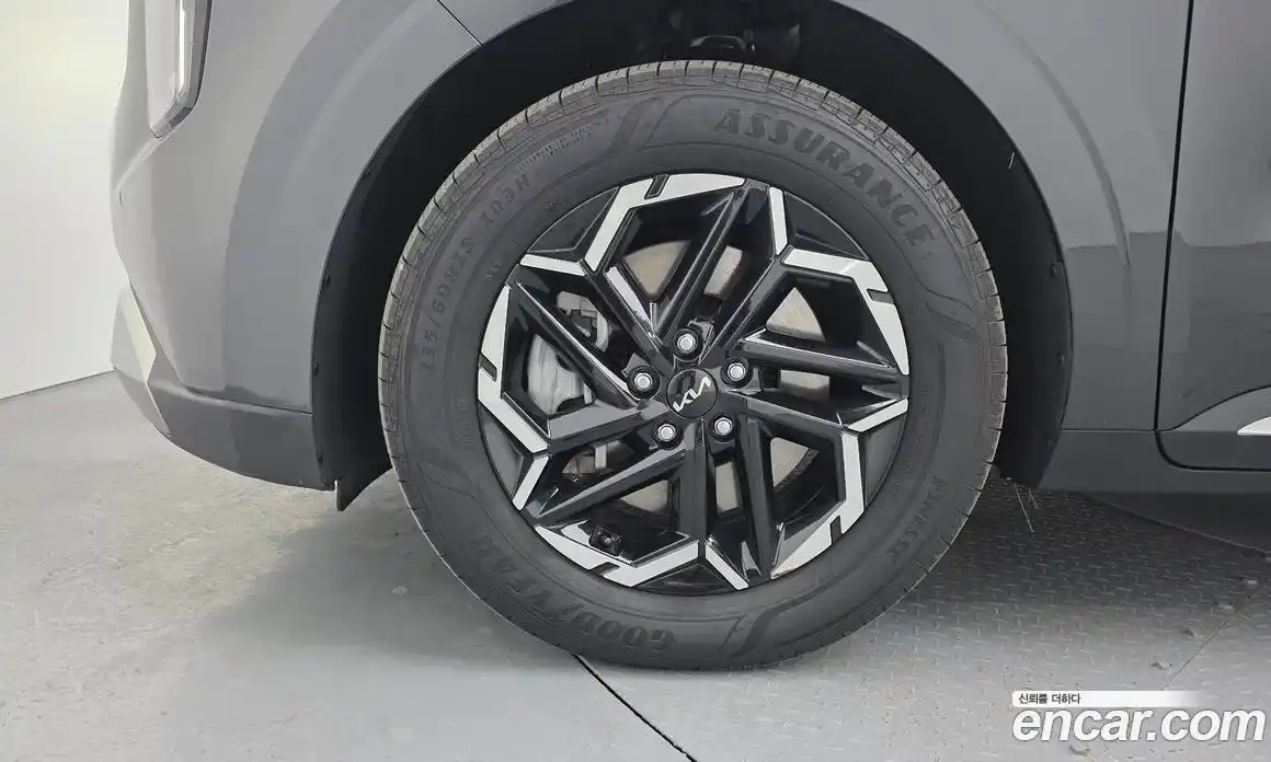 Kia Canival 2025 3.5 Автомат в Москве № 120460, фото 18