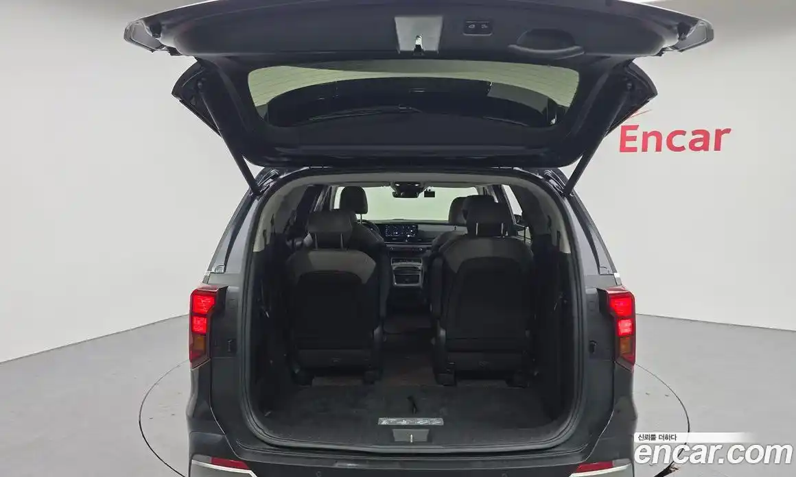 Kia Canival 2025 3.5 Автомат в Москве № 120460, фото 19