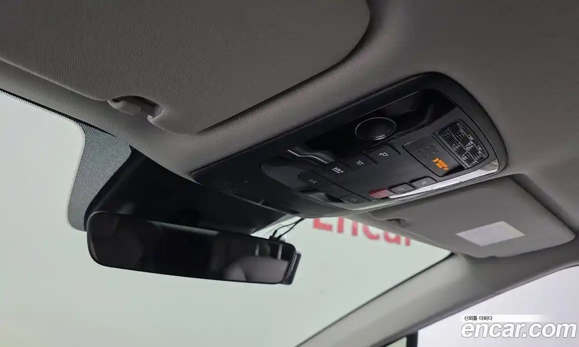 Kia Canival 2025 3.5 Автомат в Москве № 120460, фото 3