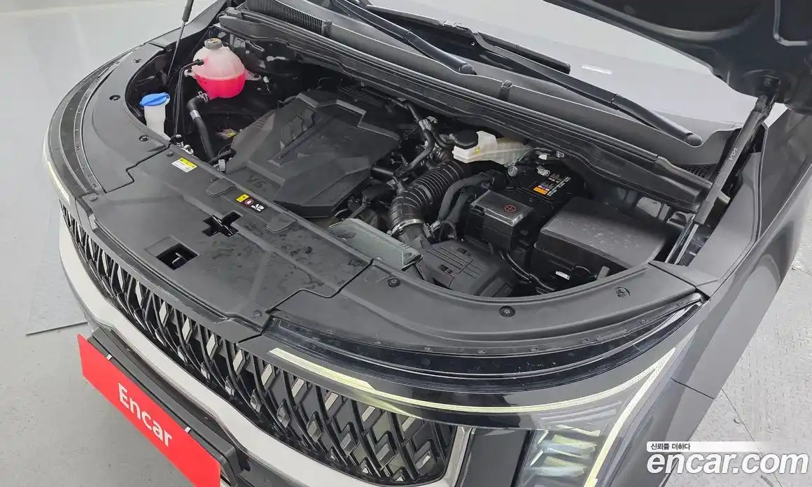 Kia Canival 2025 3.5 Автомат в Москве № 120460, фото 9