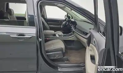 Kia Canival 2025 3.5 Автомат в Москве № 120460, миниатюра 10