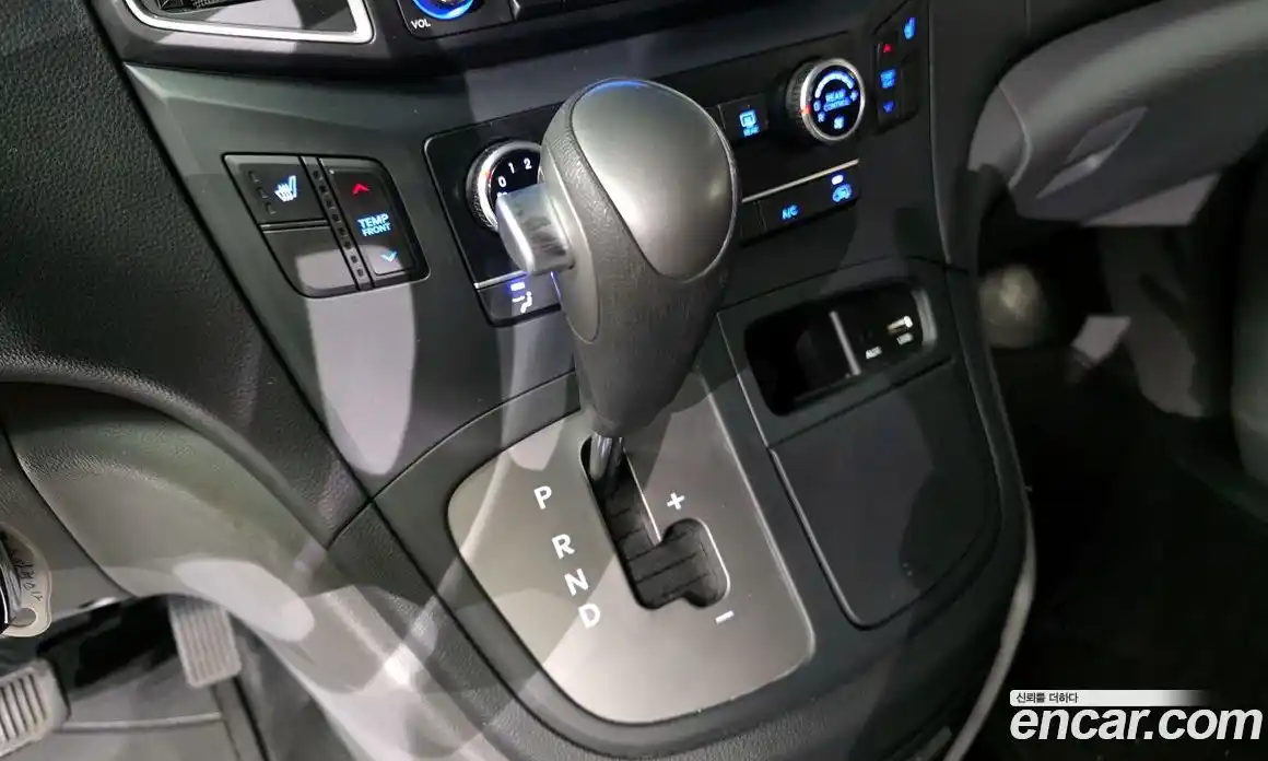 Hyundai Starex 2021 2.5 Автомат в Москве № 125739, фото 5