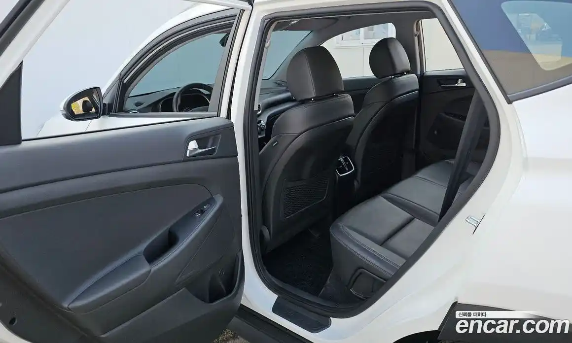 Hyundai Tucson 2020 1.6 Автомат в Москве № 126100, фото 15