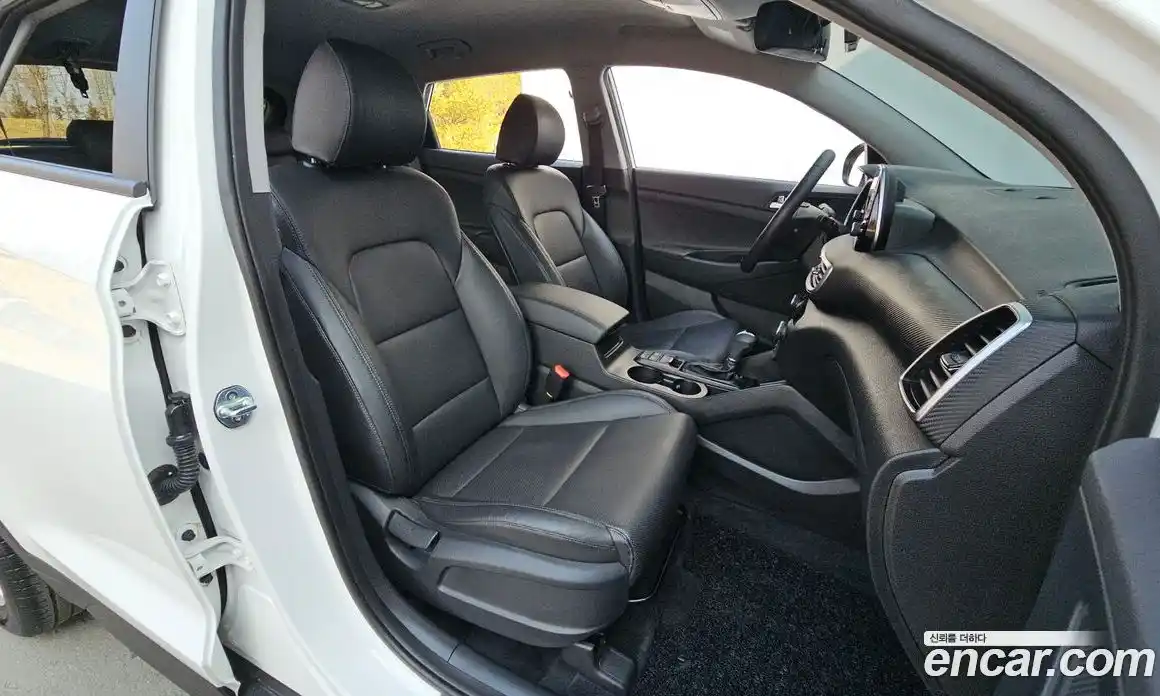 Hyundai Tucson 2020 1.6 Автомат в Москве № 126100, фото 10