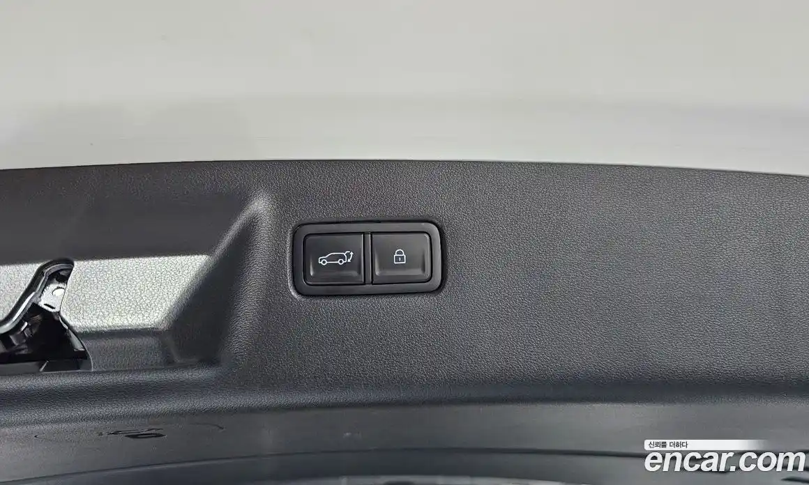 Hyundai Santa Fe 2024 2.5 Автомат в Москве № 126881, фото 10