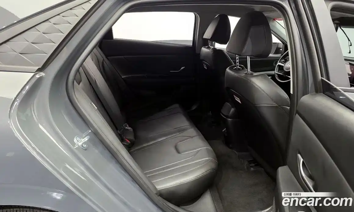 Hyundai Avante 2024 1.6 Автомат в Москве № 127086, фото 9