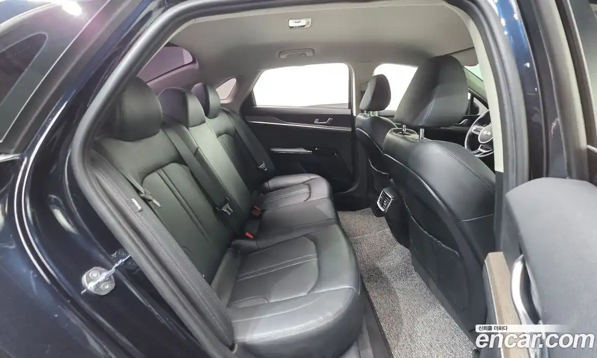 Kia K5 2021 2.0 Автомат в Москве № 132554, фото 16