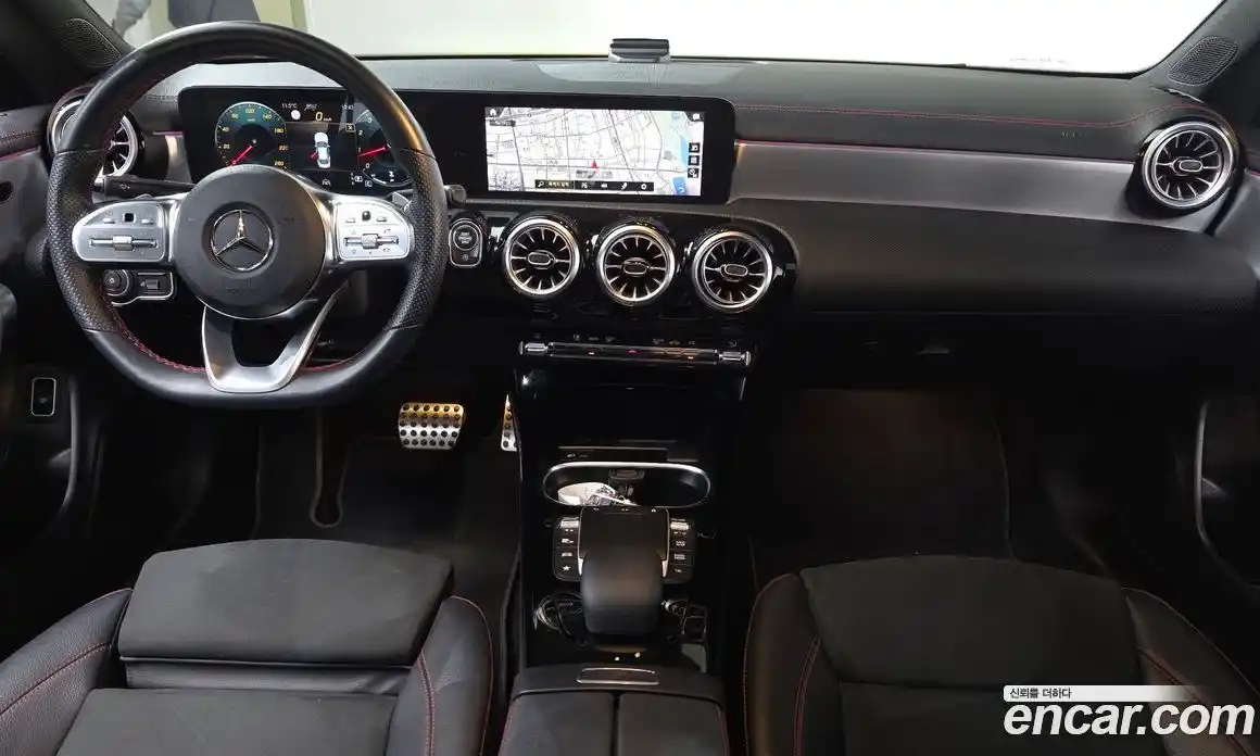 Mercedes-Benz CLA-Class 2022 2.0 Автомат в Москве № 134598, фото 13