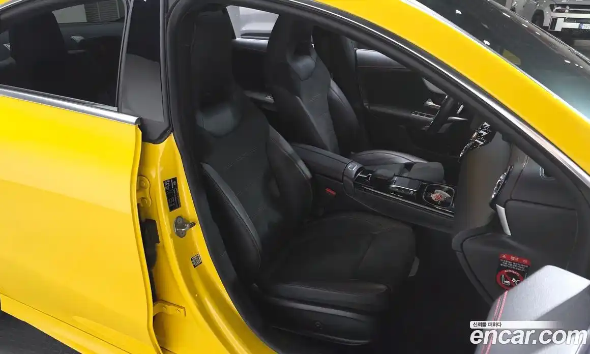 Mercedes-Benz CLA-Class 2022 2.0 Автомат в Москве № 134598, фото 17