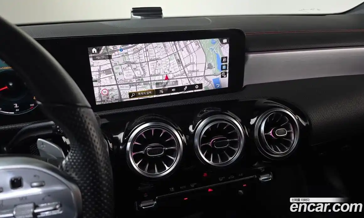 Mercedes-Benz CLA-Class 2022 2.0 Автомат в Москве № 134598, фото 4