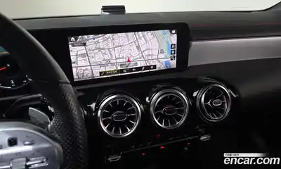 Mercedes-Benz CLA-Class 2022 2.0 Автомат в Москве № 134598, миниатюра 4