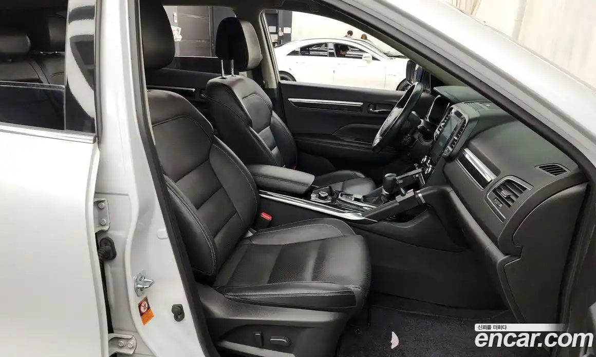 Renault QM6 2018 2.0 Автомат в Москве № 135428, фото 7