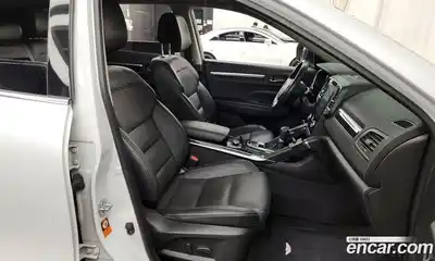 Renault QM6 2018 2.0 Автомат в Москве № 135428, миниатюра 7